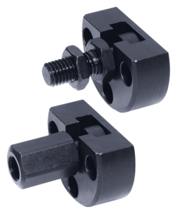 Quick-fit couplings with radial offset compensation and mounting flange